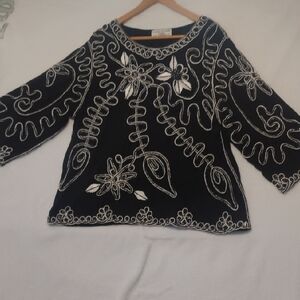 Lauren Michelle Black Blouse with White Floral Patterns